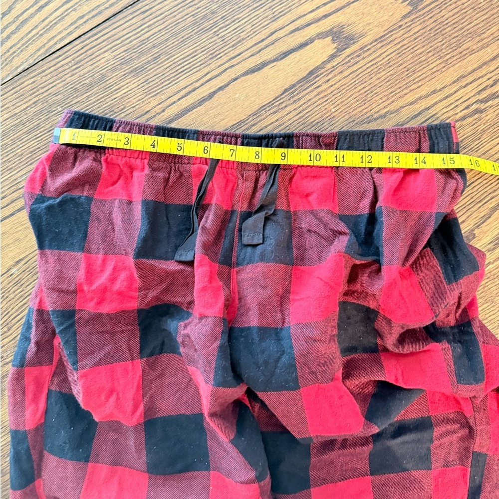 Old Navy Flannel Pajama Pant - Picture 4 of 5